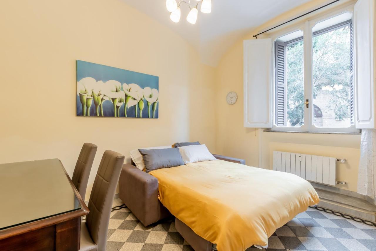 Casa Angelica Colle Oppio / Colosseo Appartamento